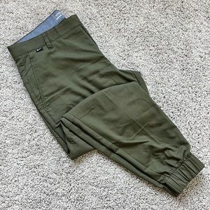 Nike Golf Joggers - Size 34
